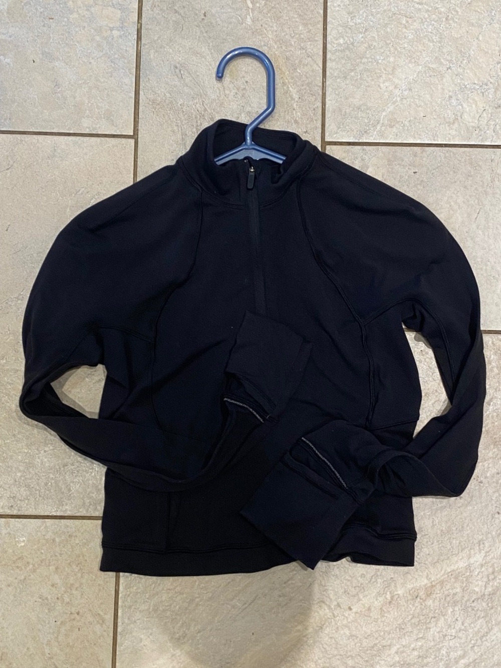 Lululemon It's Rulu Cropped Half Zip size 4